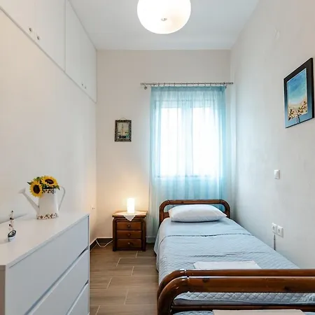 Ninemia Apollon House 度假居 *